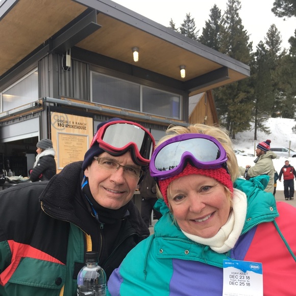 Meet your Posher, Karen - Picture 3 of 5